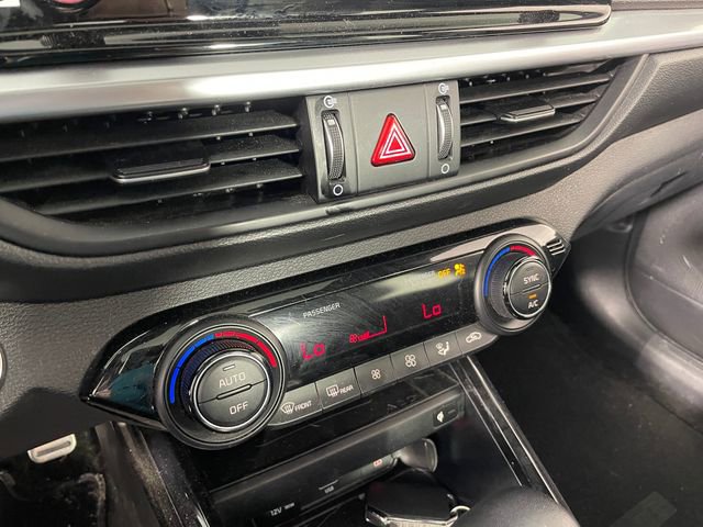 Used 2024 Kia Forte GT-Line w/ GT-Line Premium Package FWD image 8