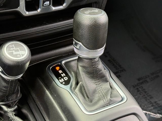 Used 2022 Jeep Wrangler Unlimited Sport AWD/4WD image 34