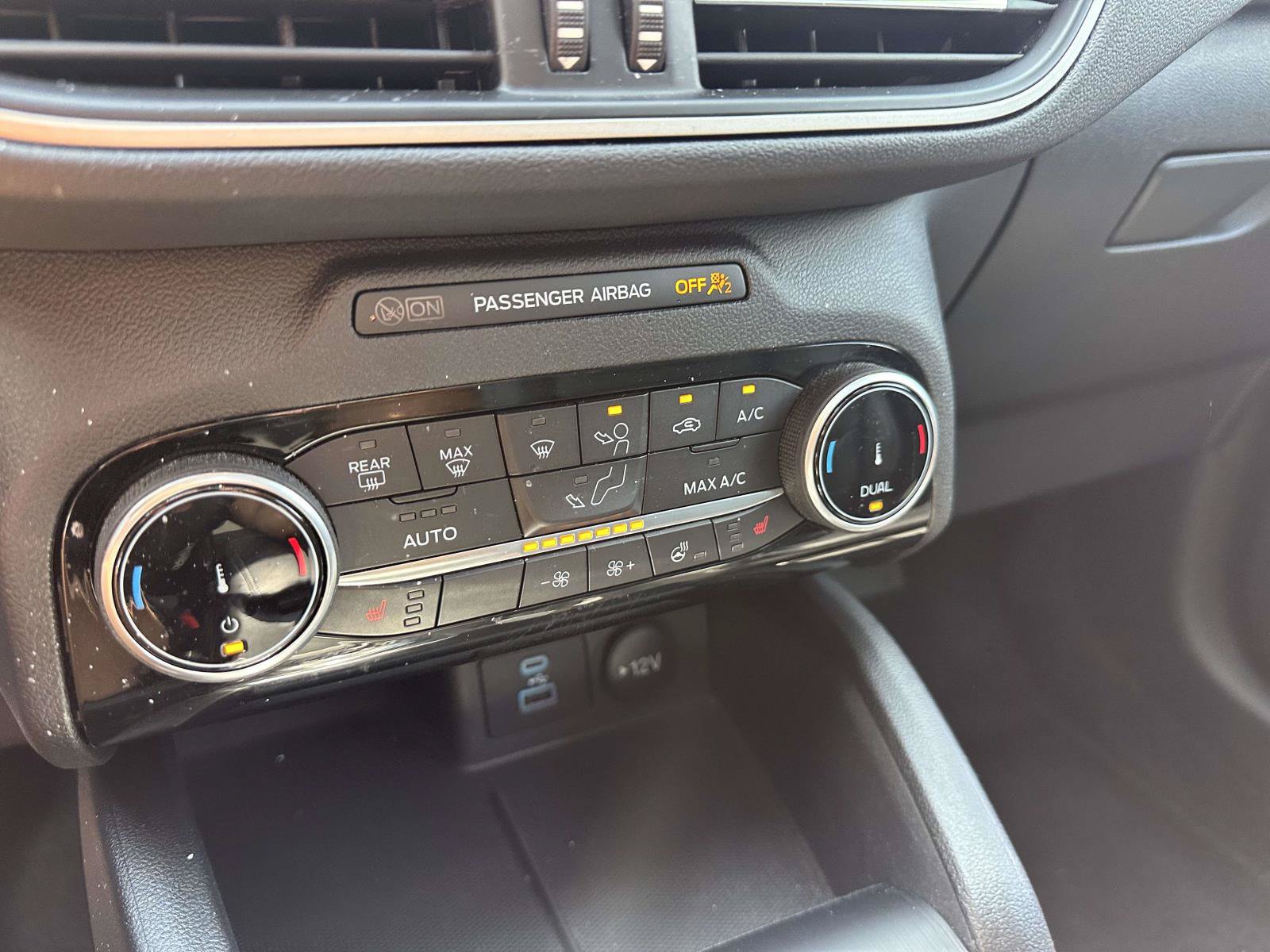 Certified 2022 Ford Escape SEL AWD/4WD image 24