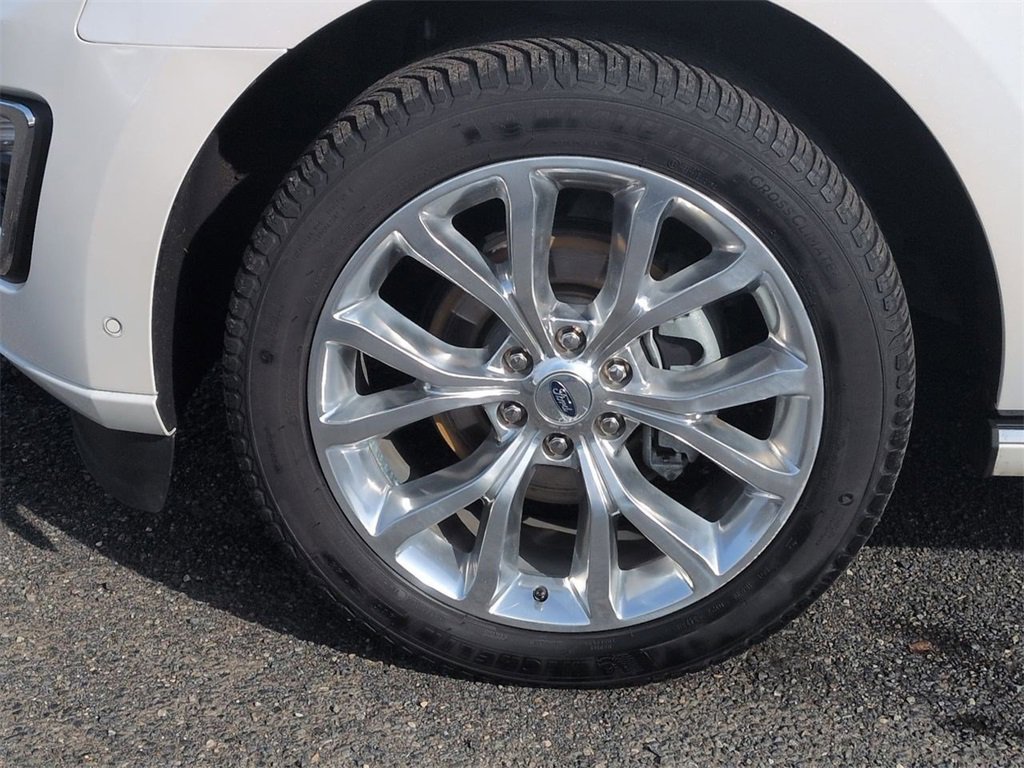 Certified 2019 Ford Expedition Platinum image 35