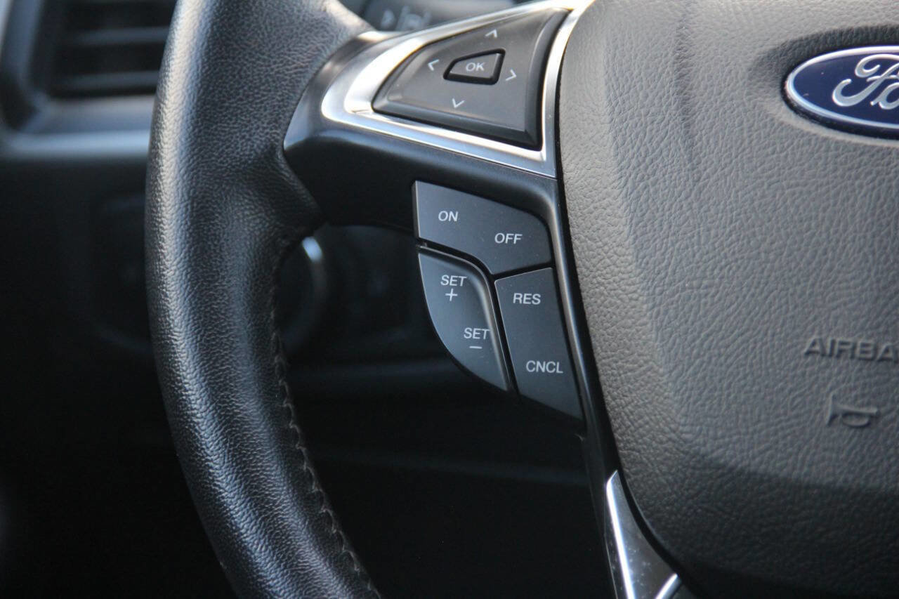 Certified 2023 Ford Edge SEL image 19