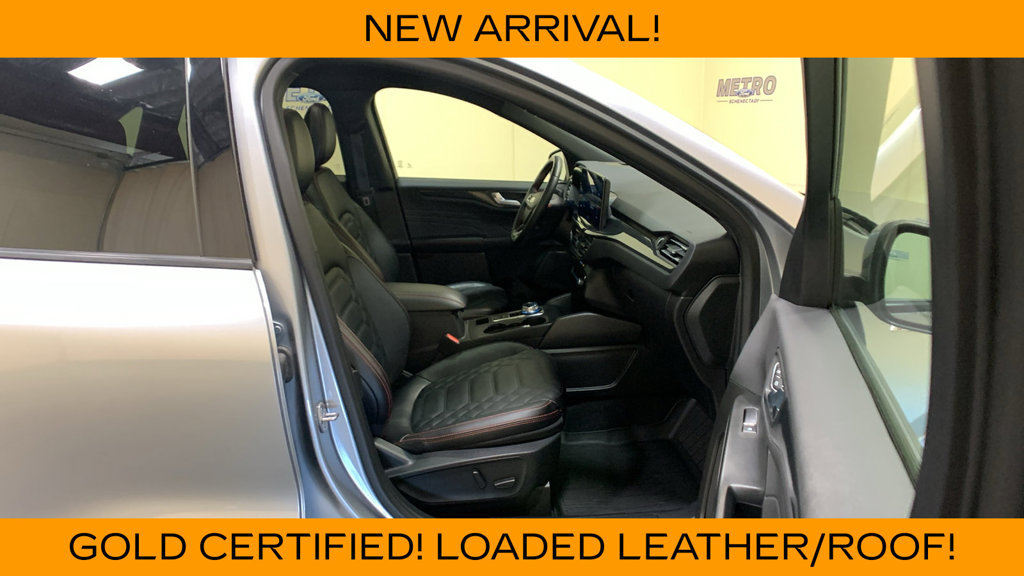 Certified 2024 Ford Escape ST-Line Elite w/ Premium Technology Package AWD/4WD image 11
