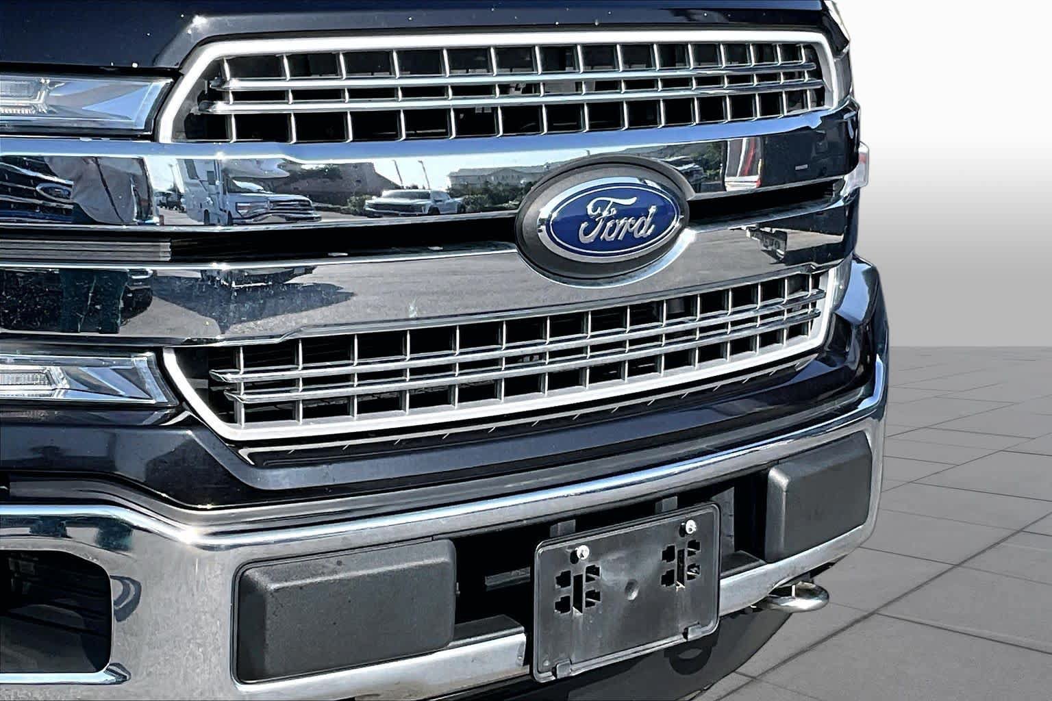 Certified 2020 Ford F150 Lariat w/ Equipment Group 502A Luxury AWD/4WD image 28