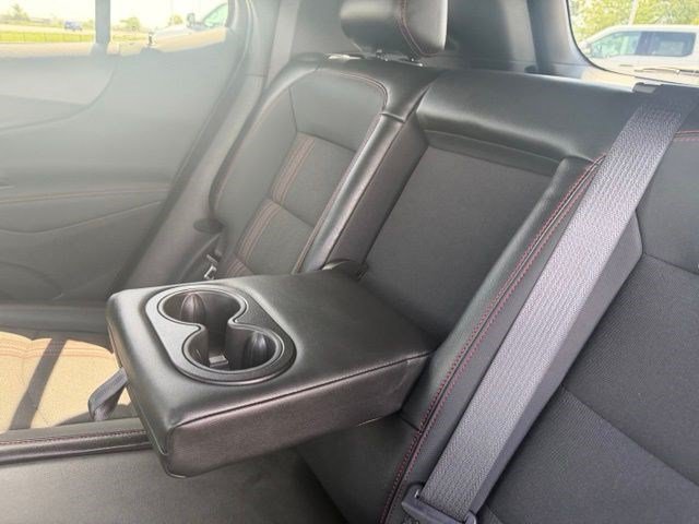 Used 2023 Chevrolet Equinox RS AWD/4WD image 27