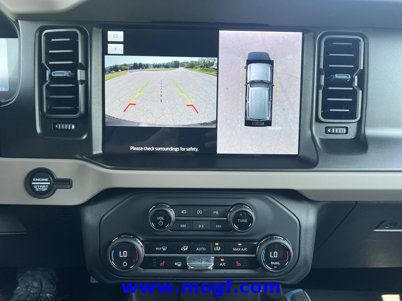 Certified 2023 Ford Bronco Wildtrak AWD/4WD image 8