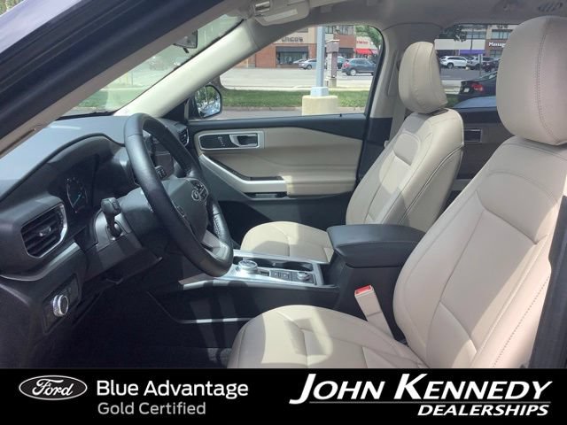Certified 2022 Ford Explorer XLT w/ Equipment Group 202A AWD/4WD image 10