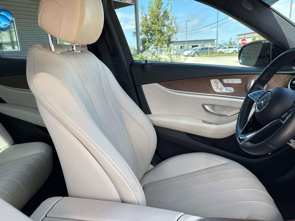 Used 2022 Mercedes-Benz E 350 Sedan image 12