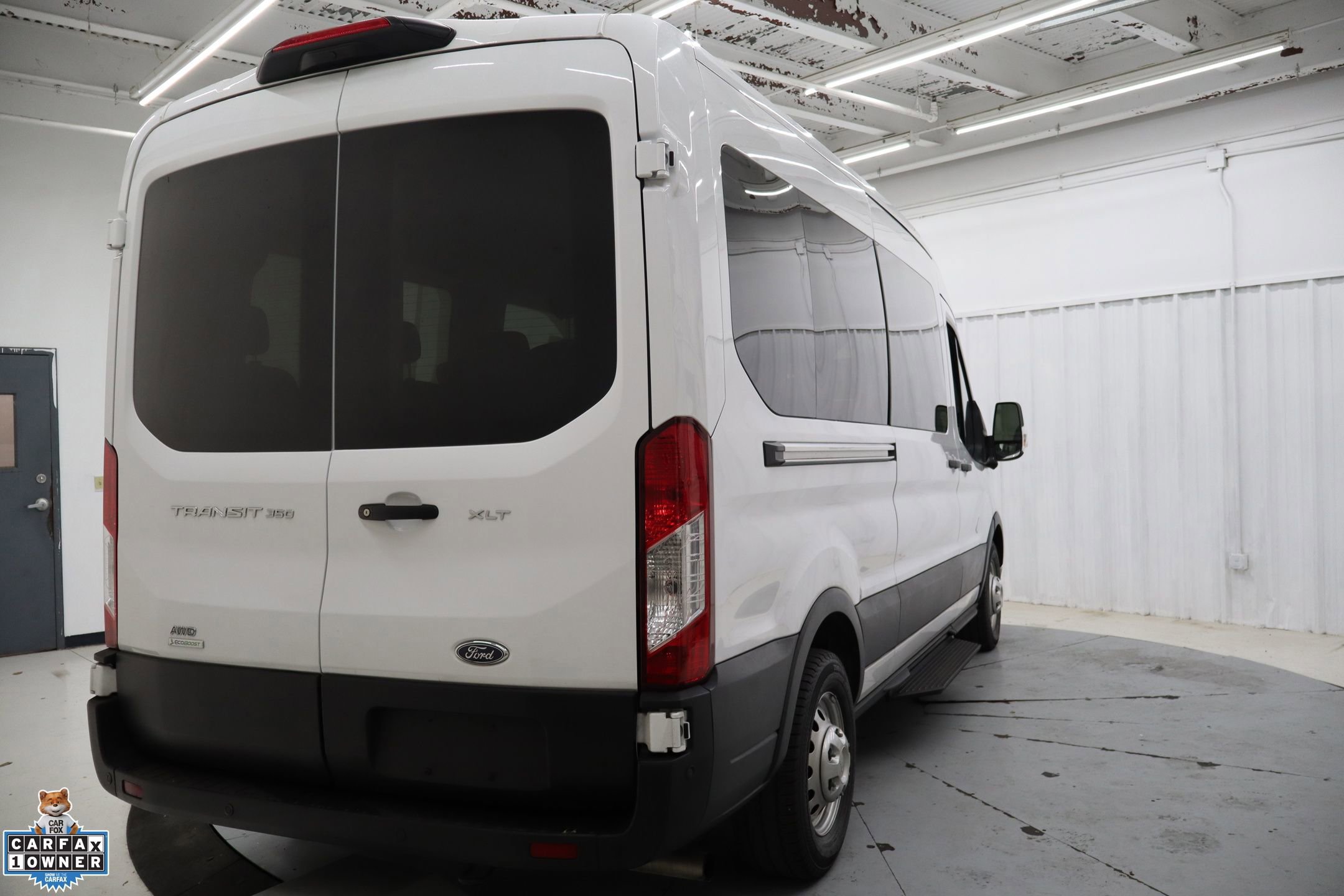 Certified 2025 Ford Transit 350 XLT image 4