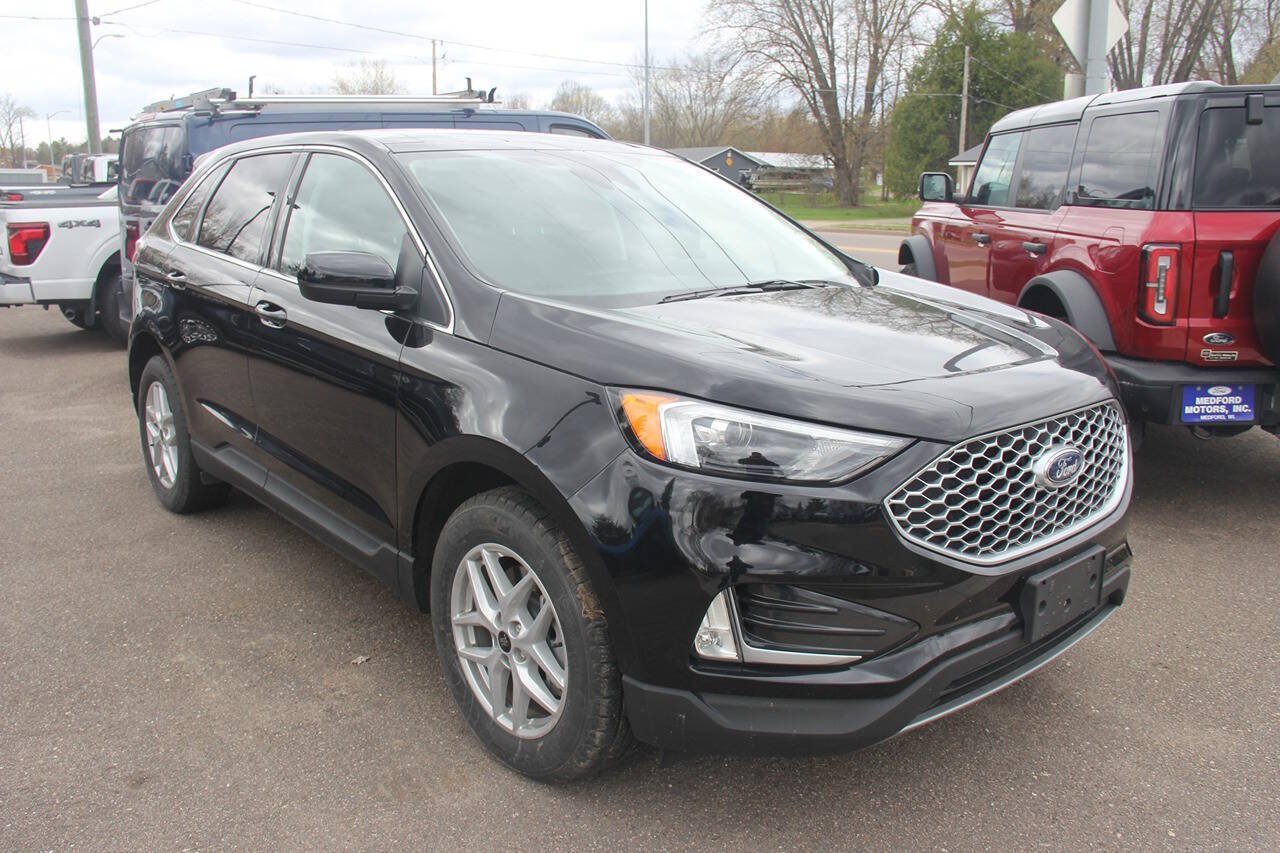 Certified 2024 Ford Edge SEL w/ Convenience Package AWD/4WD image 9