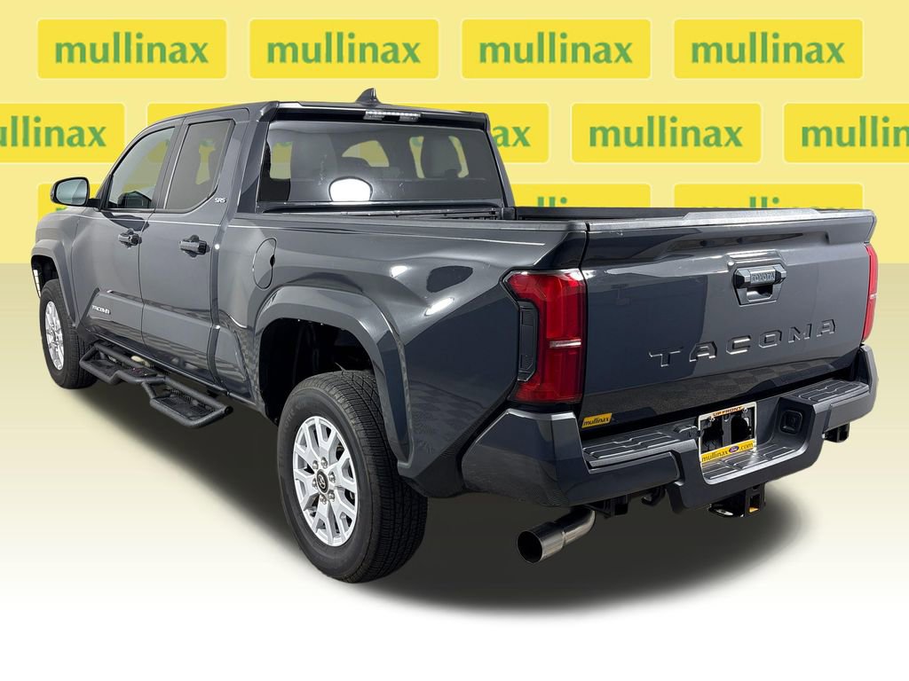 Used 2024 Toyota Tacoma SR5 RWD image 9