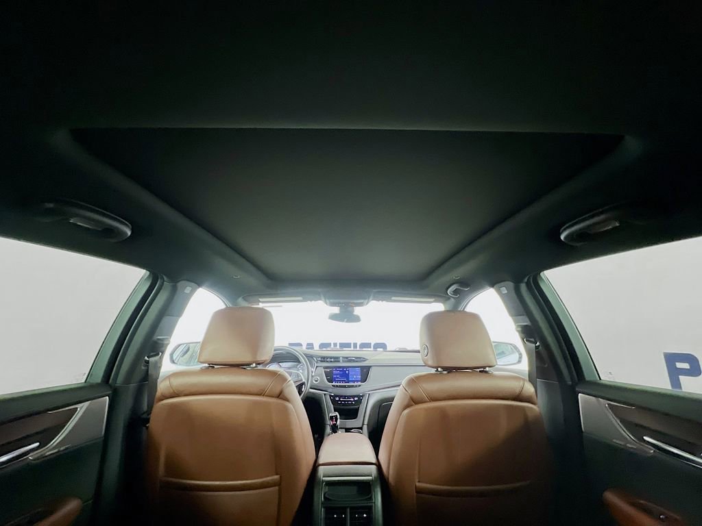 Used 2021 Cadillac XT5 Sportv w/ LPO, Floor Liner Package AWD/4WD image 40