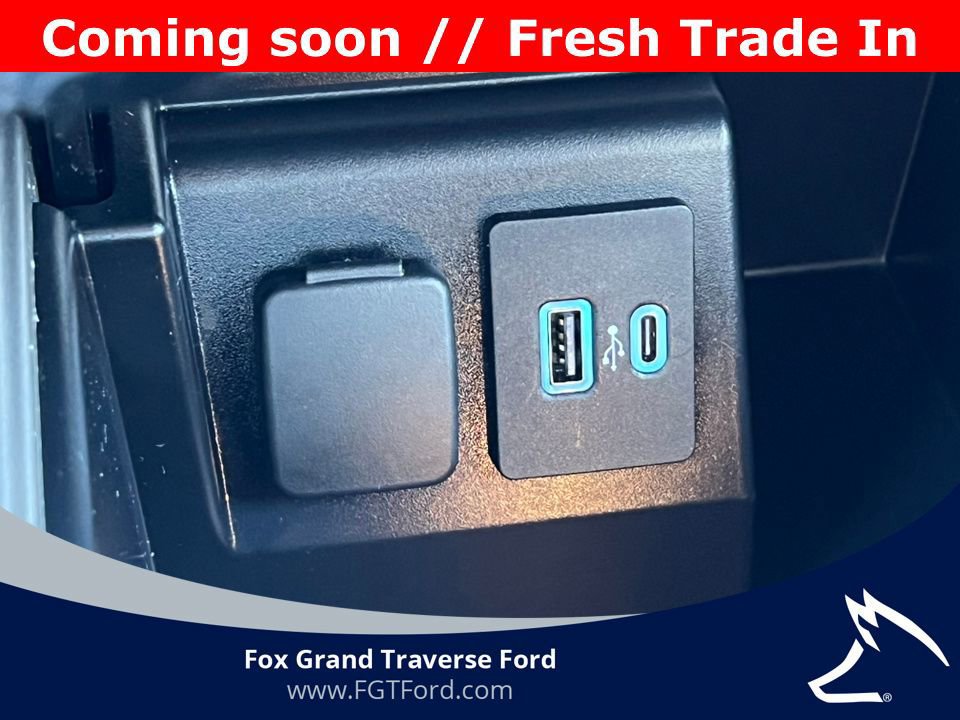 Certified 2023 Ford Explorer Platinum w/ Technology Package image 33