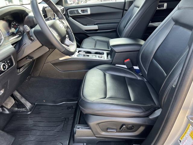 Certified 2023 Ford Explorer XLT w/ Equipment Group 202A image 18