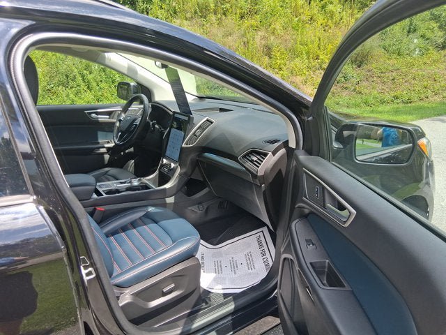 Certified 2023 Ford Edge SEL w/ Sport Appearance Package AWD/4WD image 13