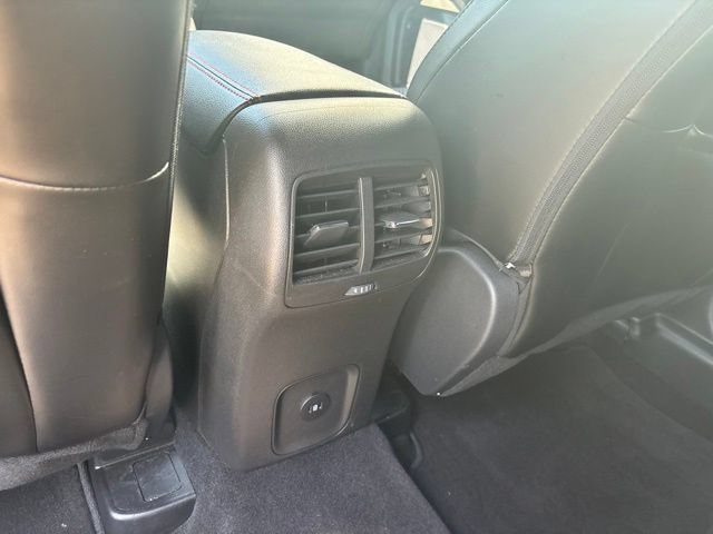 Certified 2024 Ford Escape ST-Line w/ Tech Pack #1 AWD/4WD image 31