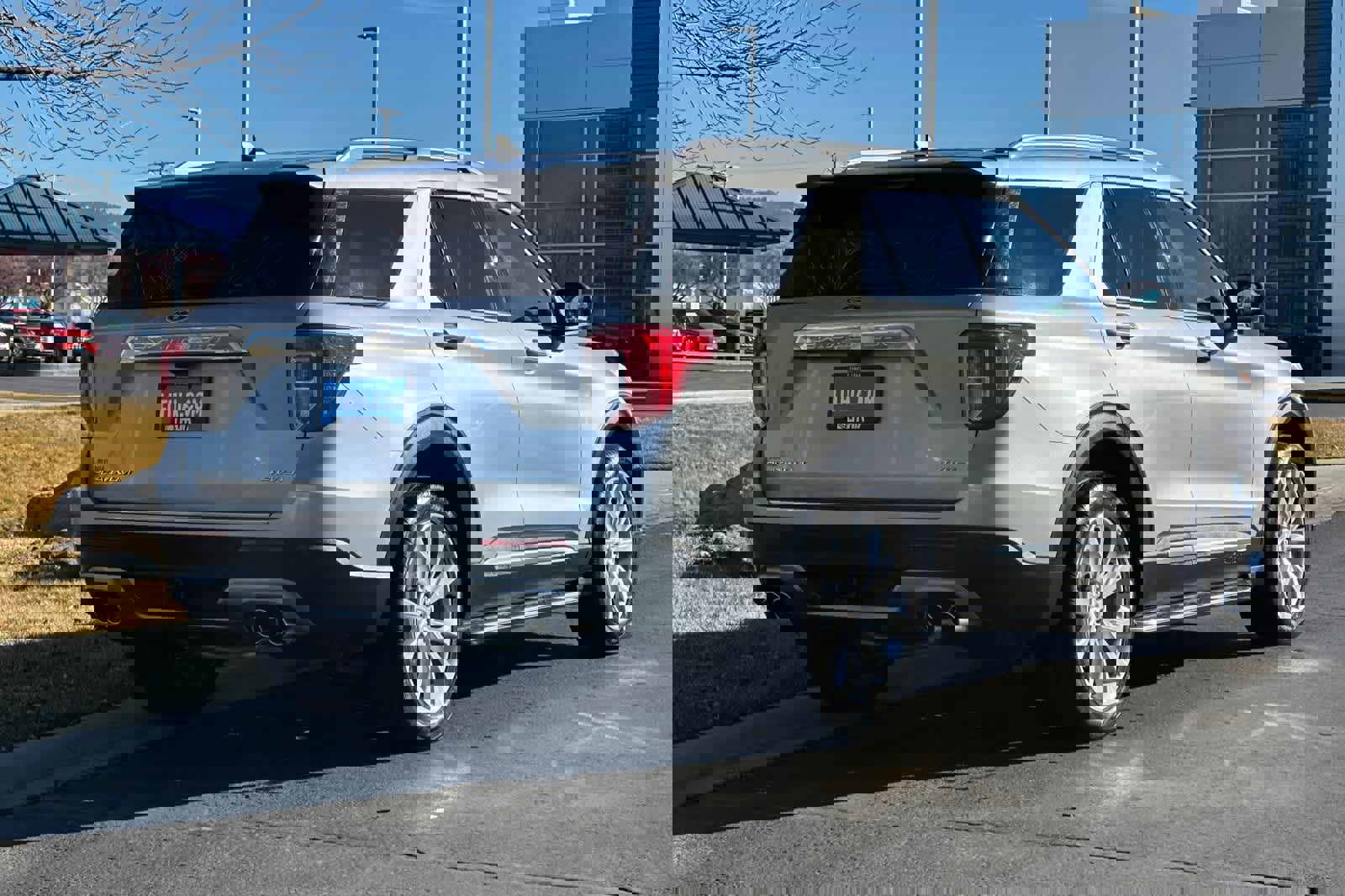 Certified 2023 Ford Explorer Platinum w/ Technology Package image 5