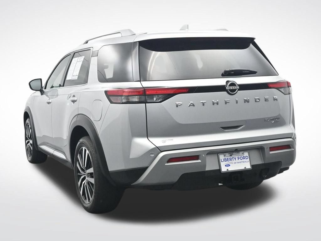 Used 2023 Nissan Pathfinder Platinum AWD/4WD image 9
