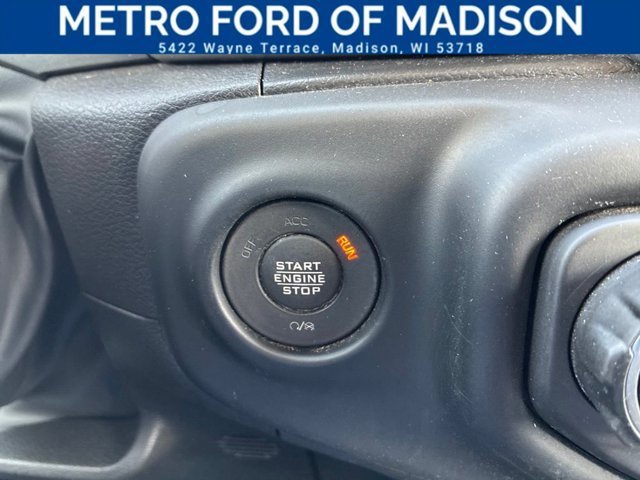Used 2023 Jeep Gladiator Sport AWD/4WD image 39