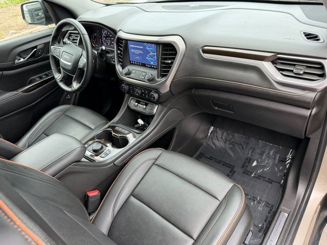Used 2023 GMC Acadia AT4 w/ Technology Package AWD/4WD image 32