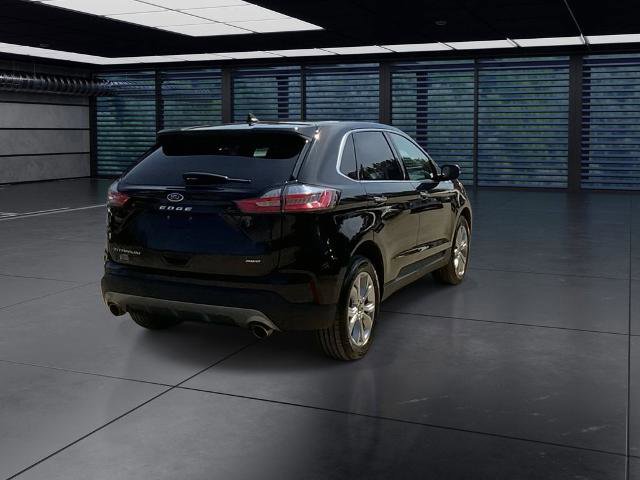 Certified 2024 Ford Edge Titanium image 6