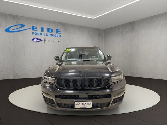 Used 2022 Jeep Grand Cherokee L Limited w/ Black Appearance Package AWD/4WD image 6