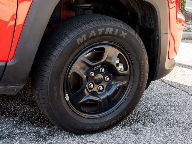 Used 2022 Jeep Renegade Sport image 8