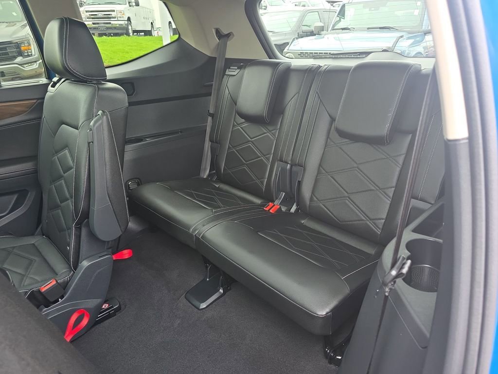 Used 2025 Volkswagen Atlas SE AWD/4WD image 43