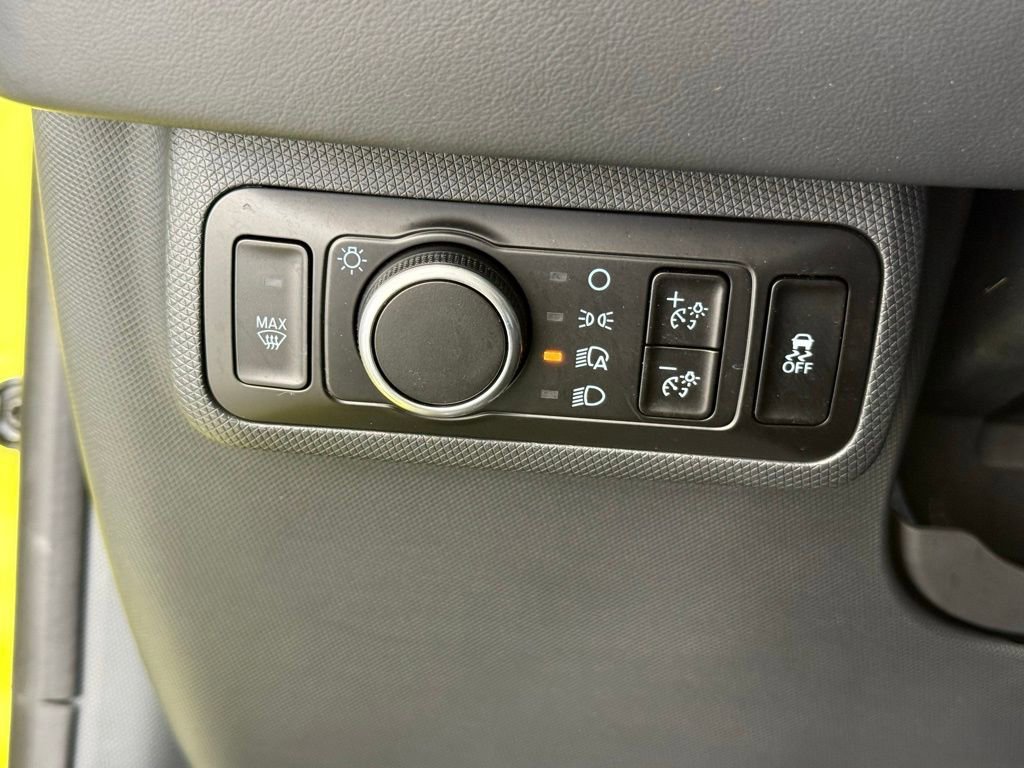 Certified 2025 Ford Mustang Mach-E Premium AWD/4WD image 35