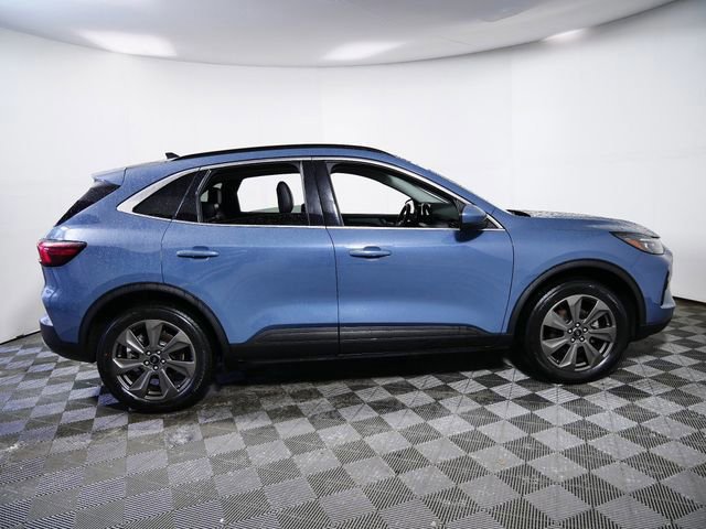 Certified 2025 Ford Escape Platinum image 5