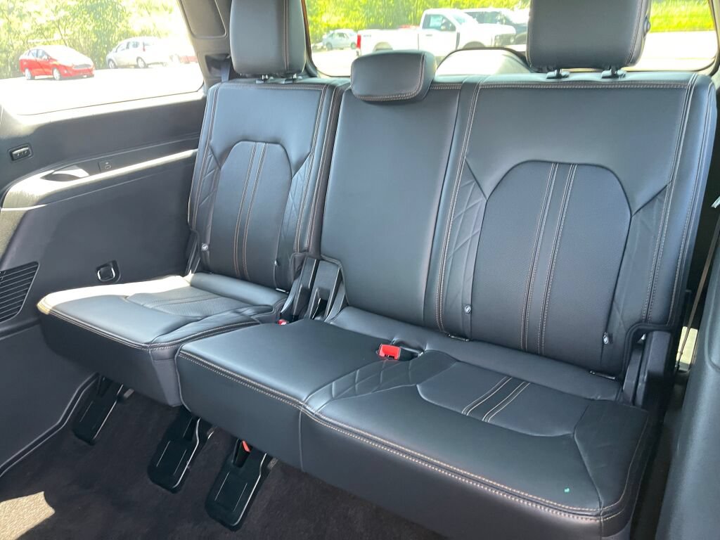 Certified 2023 Ford Expedition Platinum AWD/4WD image 25