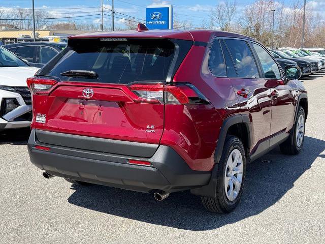 Used 2023 Toyota RAV4 LE AWD/4WD image 9