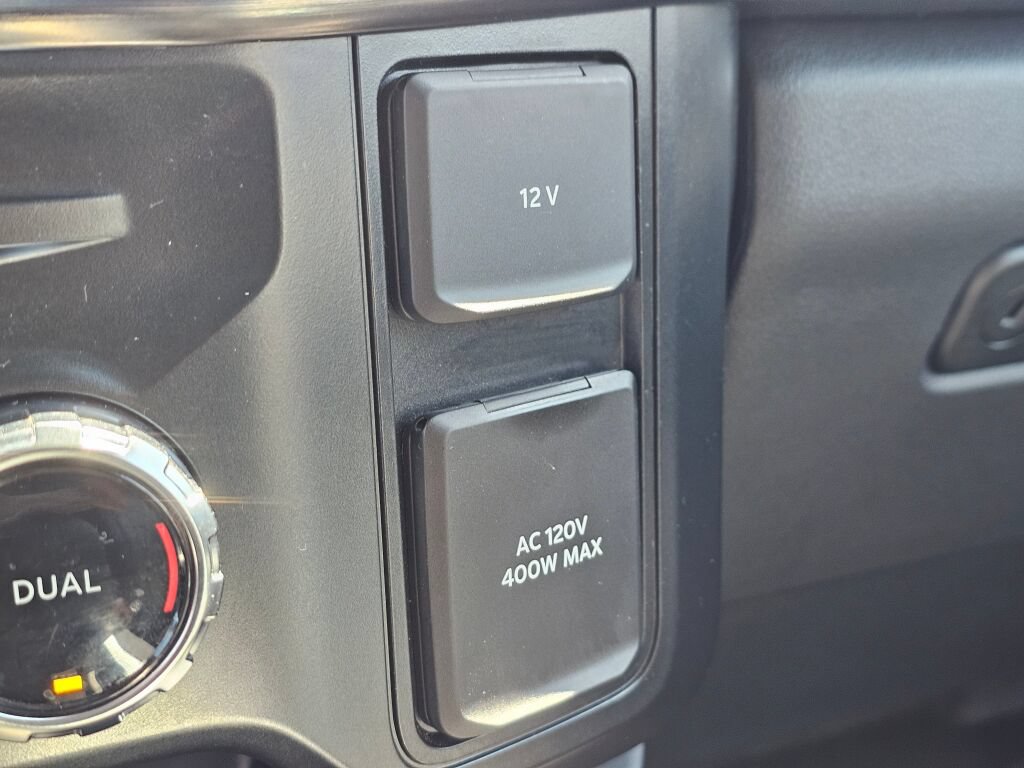 Certified 2025 Ford F350 Lariat AWD/4WD image 34