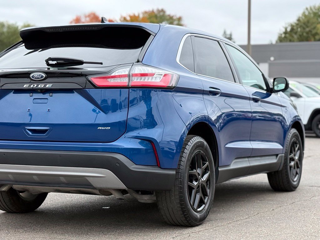 Certified 2023 Ford Edge SEL AWD/4WD image 36