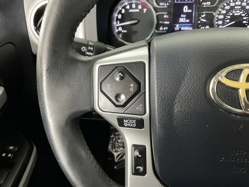Used 2018 Toyota Tundra Limited AWD/4WD image 25