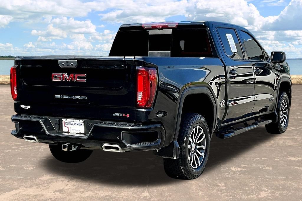 Used 2023 GMC Sierra 1500 AT4 w/ Technology Package AWD/4WD image 8