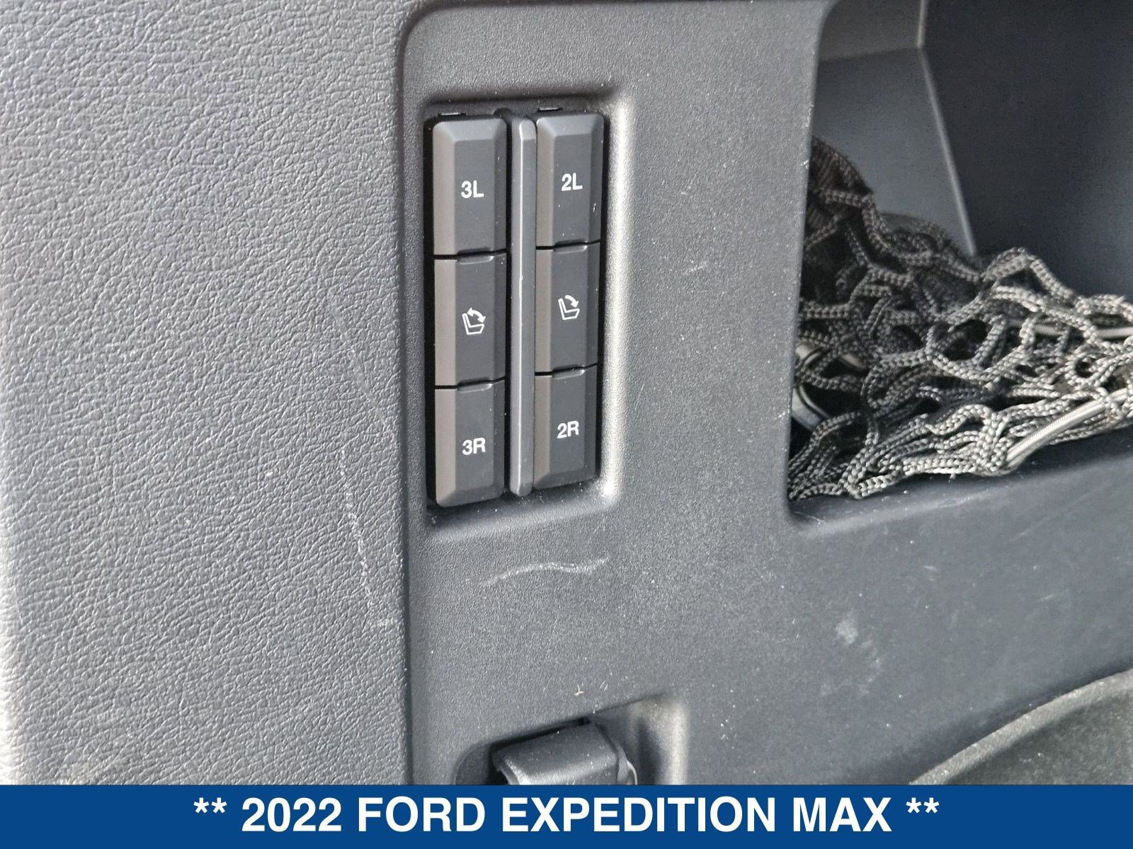 Certified 2022 Ford Expedition Max Platinum image 16