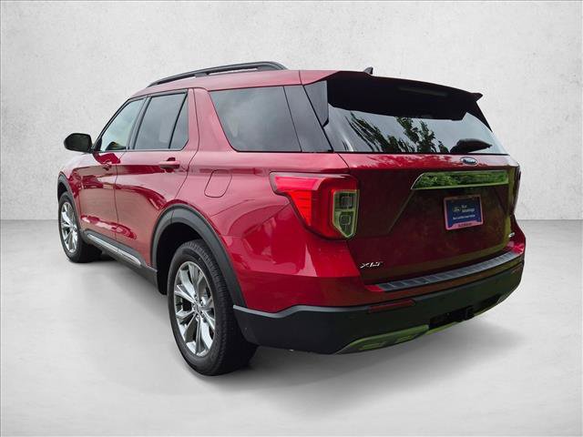 Certified 2023 Ford Explorer XLT w/ Equipment Group 202A AWD/4WD image 7