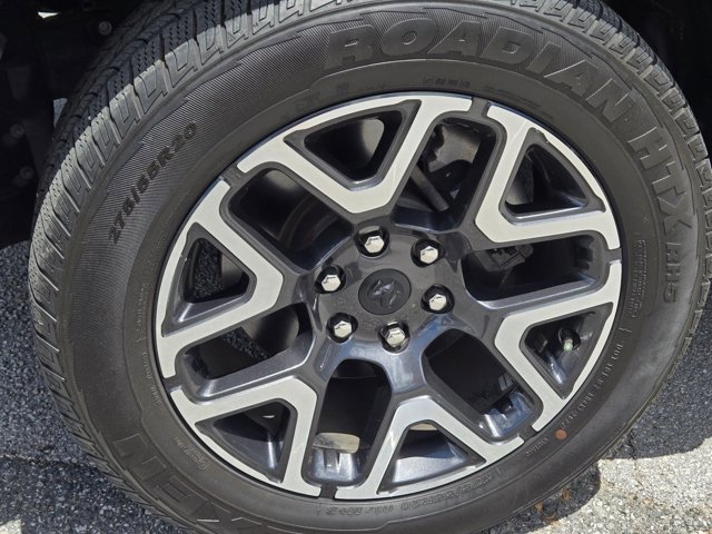 Used 2025 RAM 1500 Laramie image 22