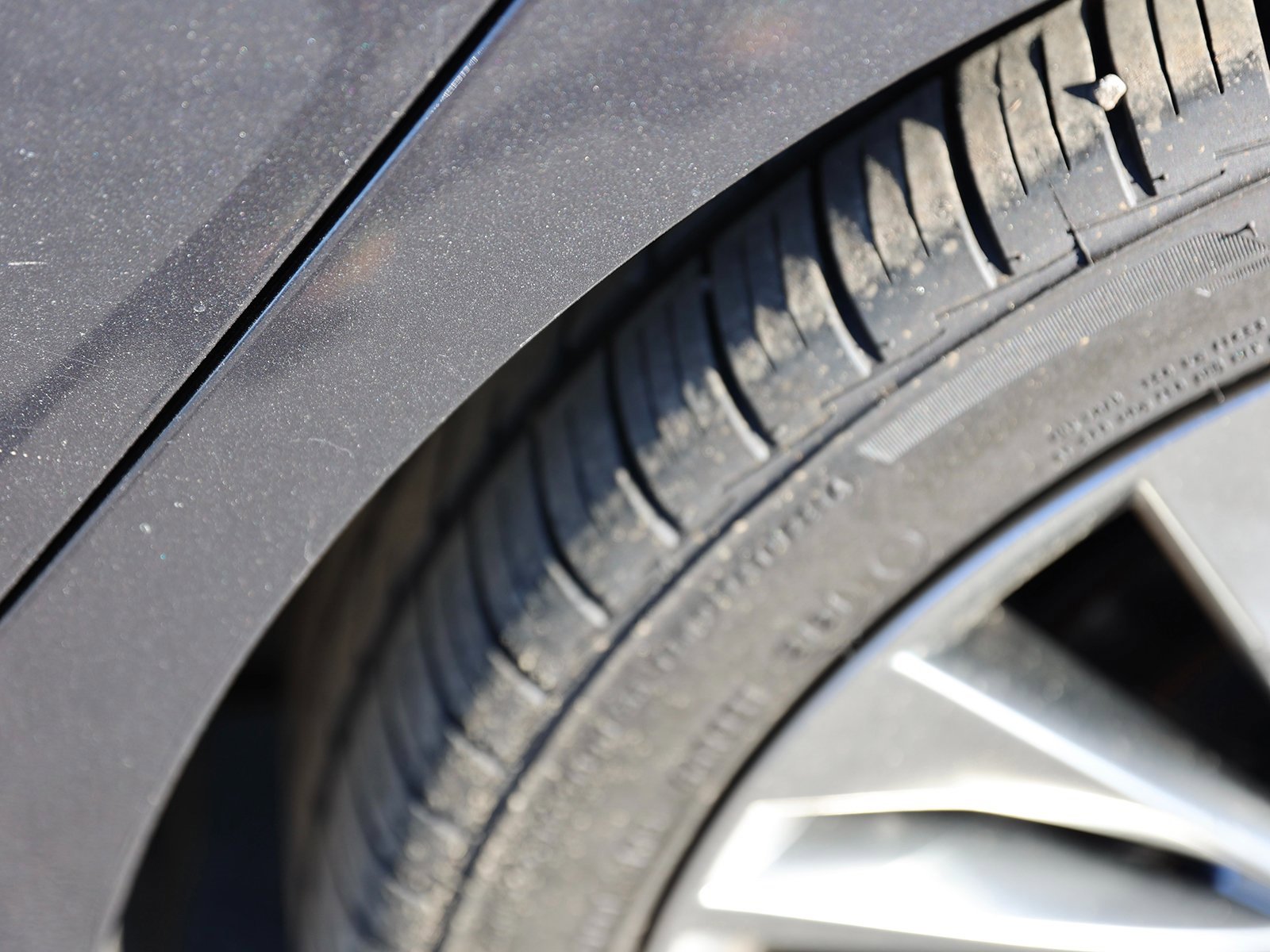 Used 2018 Kia Cadenza Limited w/ Paint Protection Package image 10