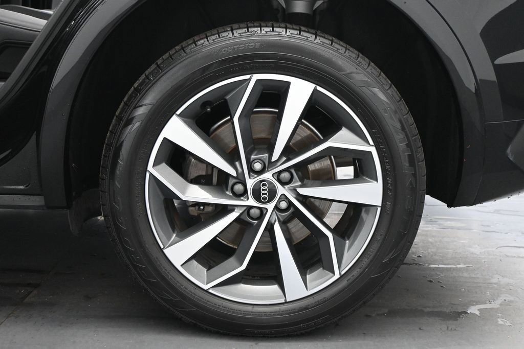 Used 2021 Audi Q5 2.0T Premium Plus w/ Premium Plus Package AWD/4WD image 25