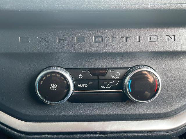 Certified 2025 Ford Expedition Max Active AWD/4WD image 30