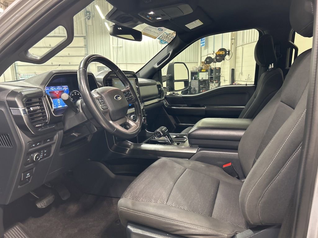 Certified 2021 Ford F150 XLT w/ Equipment Group 302A High image 11