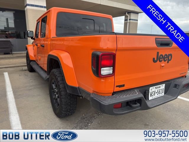 Used 2025 Jeep Gladiator Sport AWD/4WD image 3