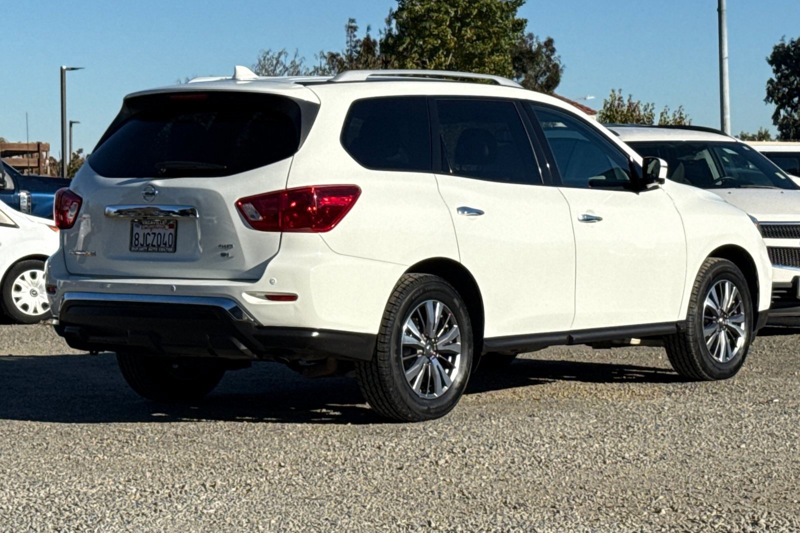 Used 2019 Nissan Pathfinder SL image 5