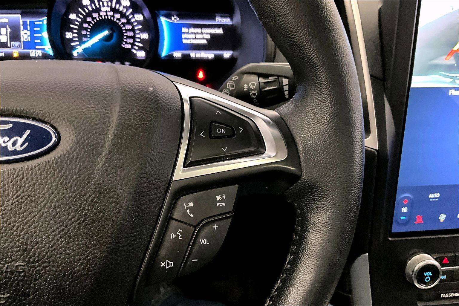 Certified 2022 Ford Edge SEL w/ Convenience Package image 18