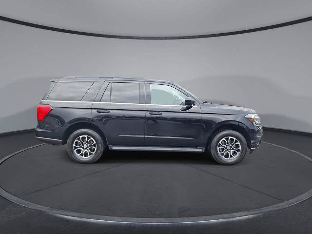 Certified 2024 Ford Expedition XLT AWD/4WD image 9