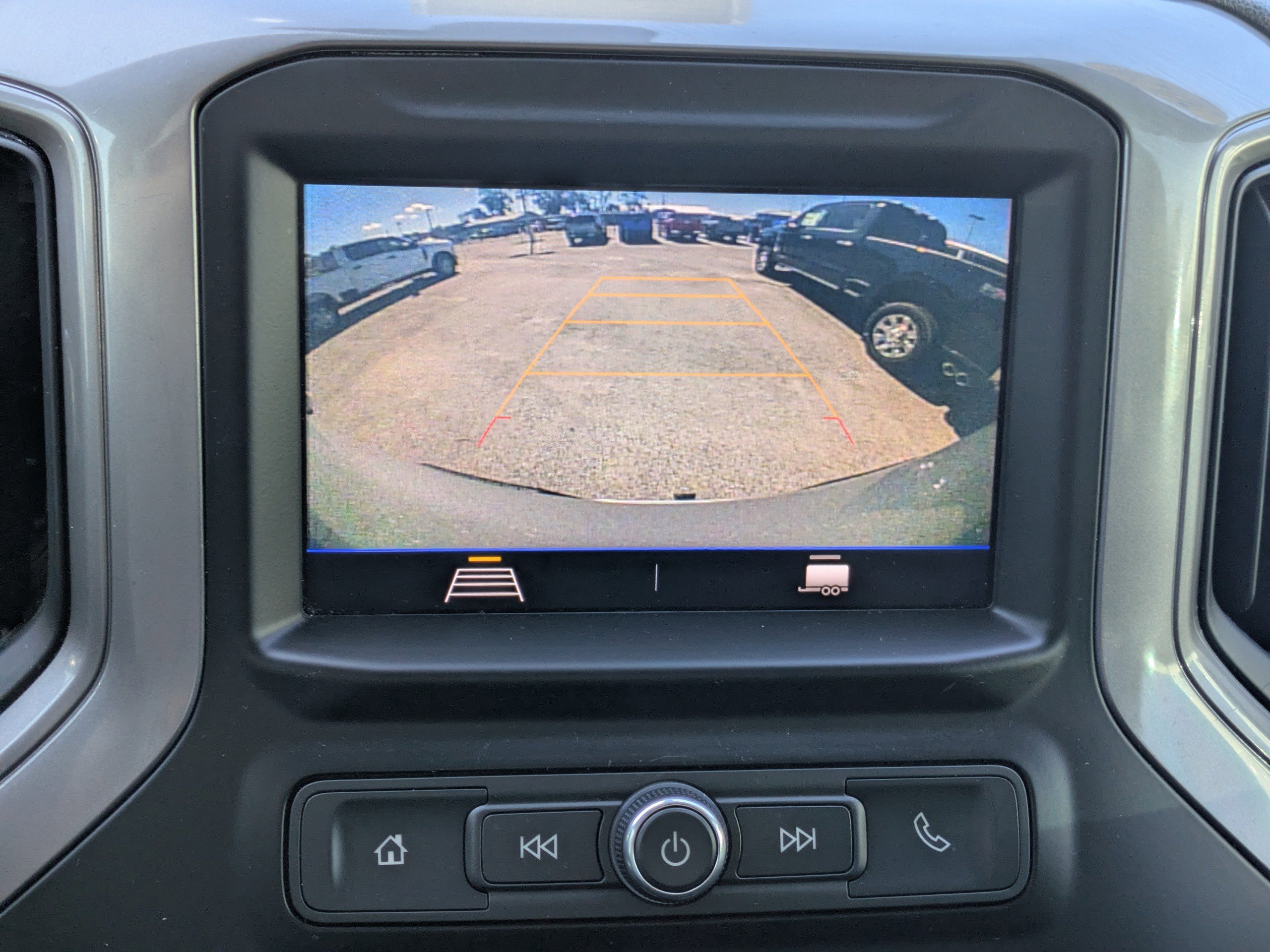 Used 2020 Chevrolet Silverado 1500 Custom w/ Custom Value Package image 24