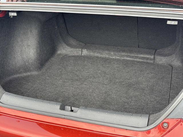 Used 2019 Honda Civic Touring image 12