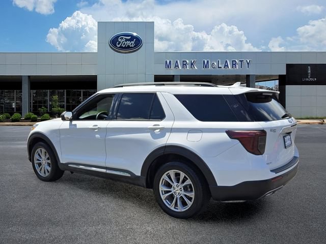 Certified 2020 Ford Explorer XLT w/ Equipment Group 202A AWD/4WD image 3