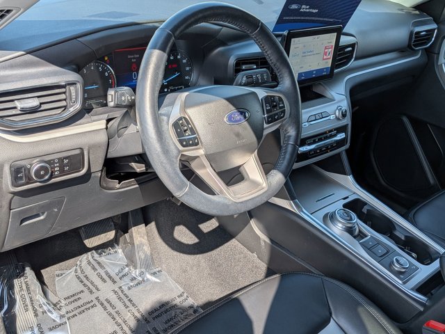 Certified 2023 Ford Explorer XLT w/ Equipment Group 202A AWD/4WD image 12
